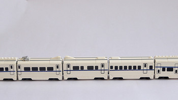 那些年买瞎了的玩具们 篇二：#本站首晒# BACHMANN 百万城 CTT10030 火车模型 CRH2 五件套