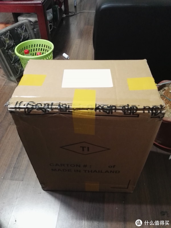 箱子正面