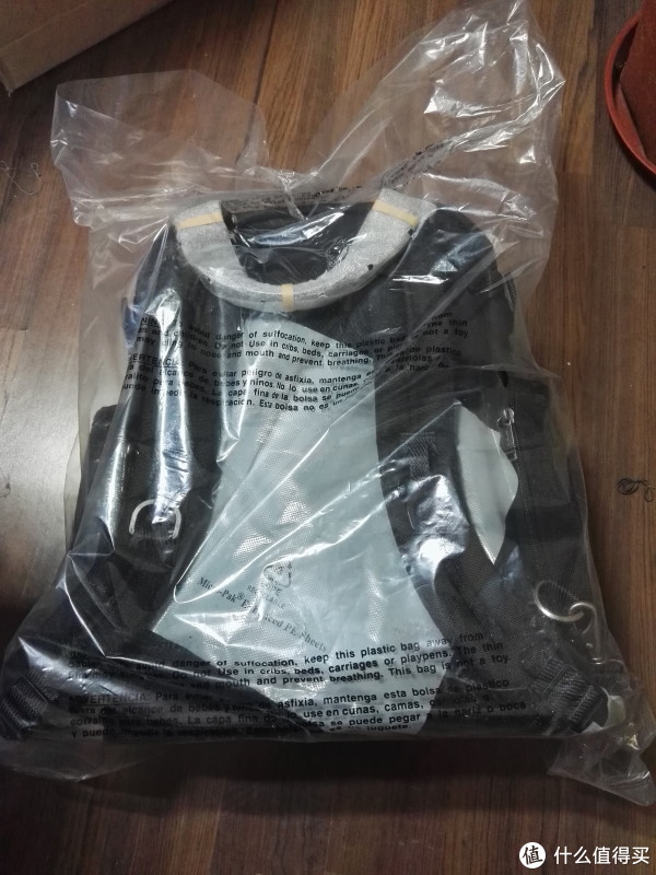 带着塑料袋的背面
