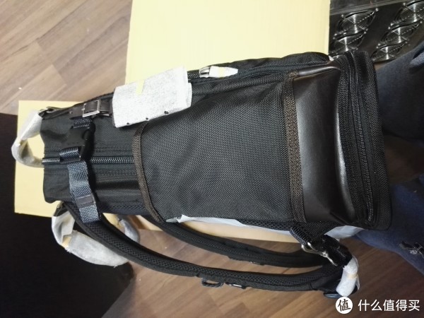 侧面放水杯的