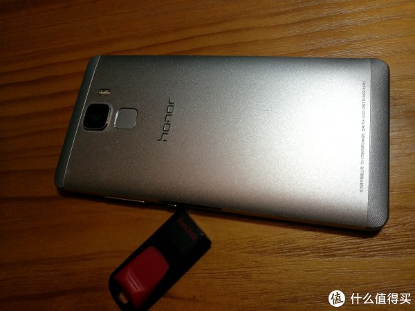 华为P9室内拍照效果图5
