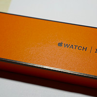 #首晒# 年轻人的第一件爱马仕 — Apple Watch Hermès 42 毫米 Fauve Barenia 棕色 Single Tour 表带