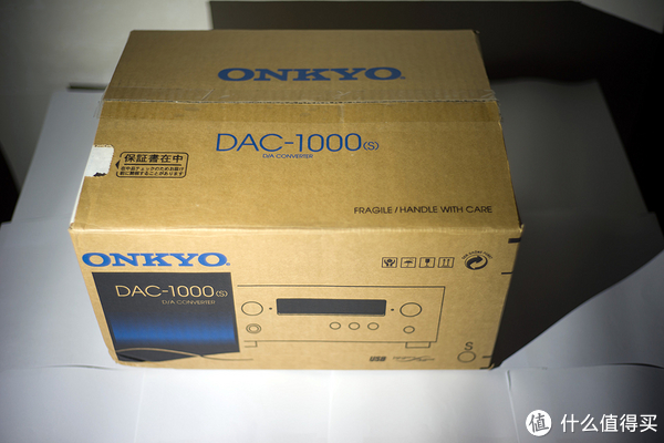 ONKYO DAC-1000 解码器包装箱实拍图