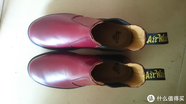 Dr. Martens 2976 酒红色