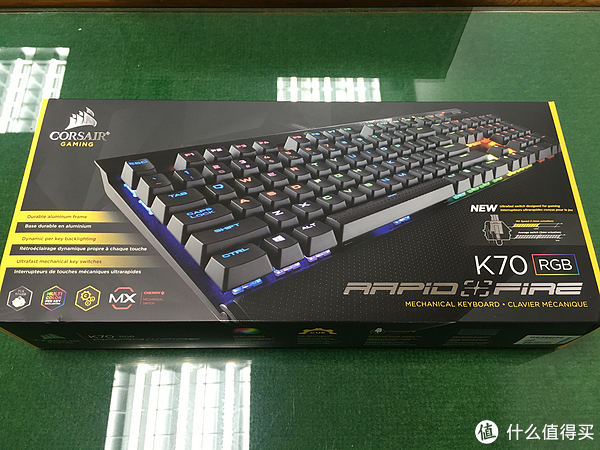 corsair 海盗船 k70 rgb 银轴 rgb机械键盘 开箱