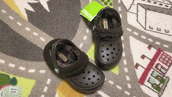 给儿子买的第N双鞋 篇十一：#本站首晒# 为了冬天囤货！crocs 卡洛驰 Mammoth EVO Clog 保暖洞洞鞋