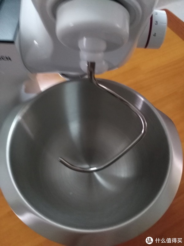 和面头，上面还有个塑料盖防止黑油，三个头中只有和面头有这个盖