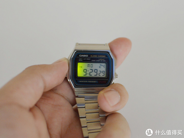 爸爸年轻时好像也戴过:casio 卡西欧 a158wa-1jf 复古电子表