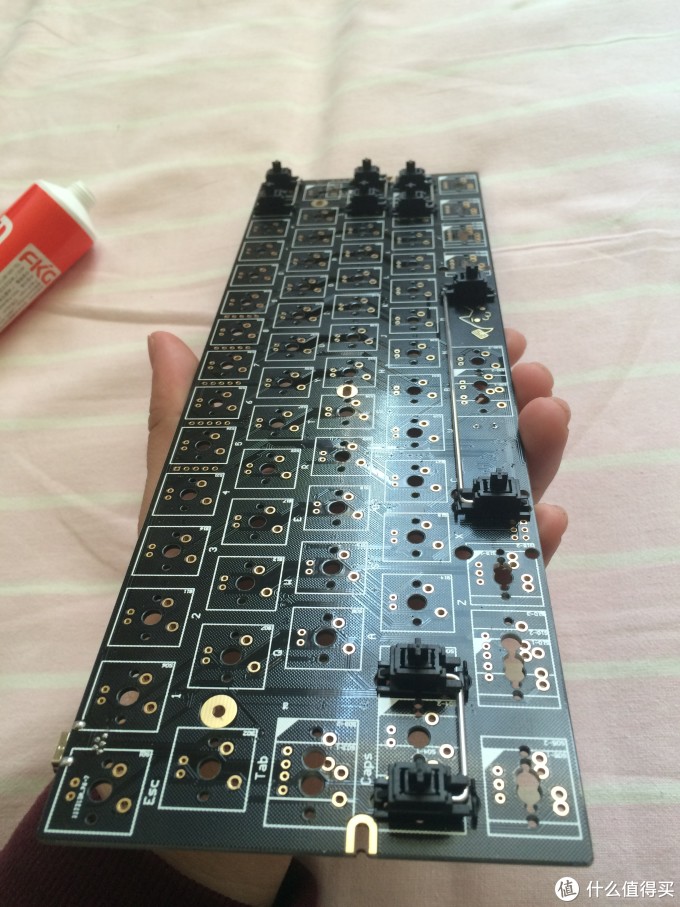 gh60的客制化魅力:自己动手打造60%机械键盘!