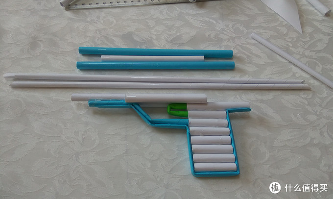 diy纸制玩具枪教程图解 | 如何用a4纸做能发射子弹的玩具枪_六一儿童