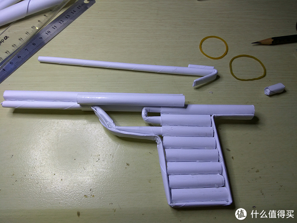 diy纸制玩具枪教程图解 | 如何用a4纸做能发射子弹的玩具枪_六一儿童