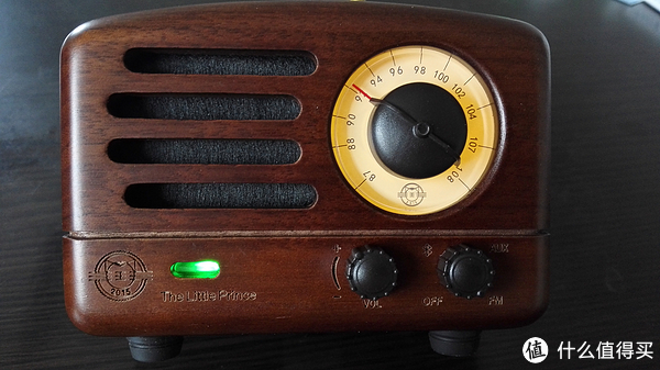 收音机模式，亮绿灯