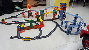 孩子童年的最爱：全职奶爸香港自带 托马斯小火车和他们的朋友们 小火车
