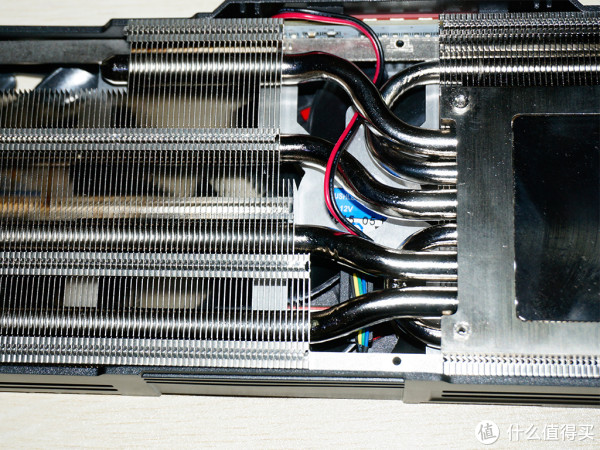 我的显卡#死在沙滩上colorful 七彩虹 igame980ti 烈焰战神x-6gd5