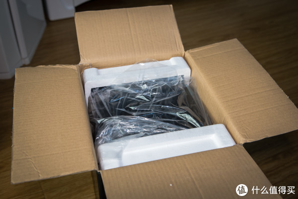 不到500元的闲置电脑，更换55元的机箱——组建家用黑群晖NAS