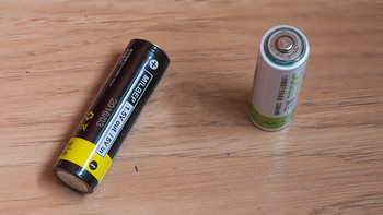 奇奇怪怪的东西 篇一：奇奇怪怪的五号充电电池 — 聚吉