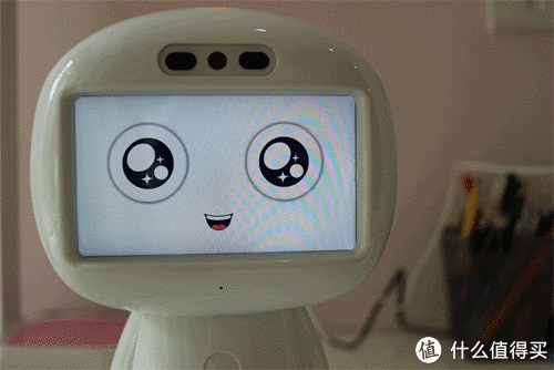 孩子的新玩伴:智小乐 xl-1 智能学习机器人