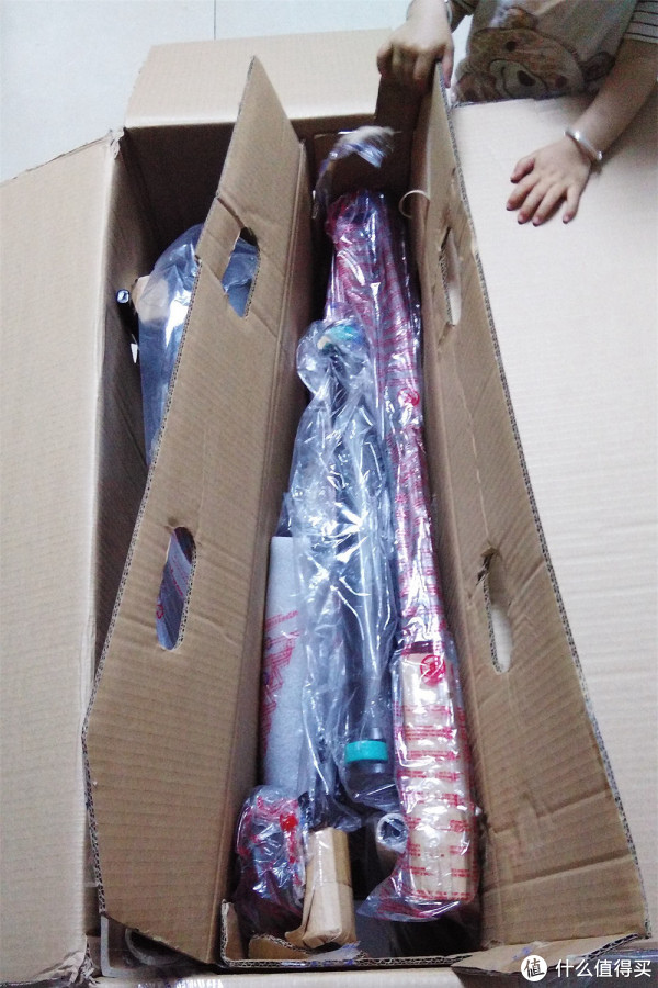 ▲附件箱里面的东西比较乱