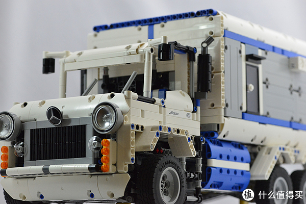 漫漫人生之moc路: 篇章四:有点失败的 lego 乐高 大房车