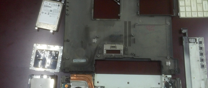 笔记本拆机清灰 篇三:SONY 索尼 FE35C 拆机