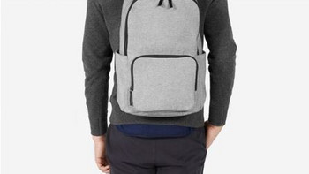 极简主义双肩包：Everlane  Modern Zip Backpack