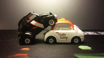 #本站首晒# 我是污污污的小汽车 — 独家爆料 TAKARA TOMY 熊本熊玩具小汽车 与Hello Kitty的同居生活
