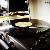 #本站首晒# “真·只能听个响”系列 — CROSLEY Cruiser II 便携式LP黑胶唱机