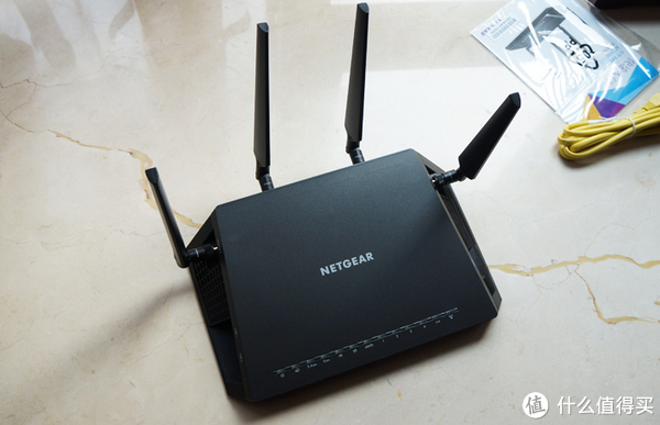 给大姐姐换个"控制中心"——netgear 网件 r7800 ac2600m 路由器 简晒