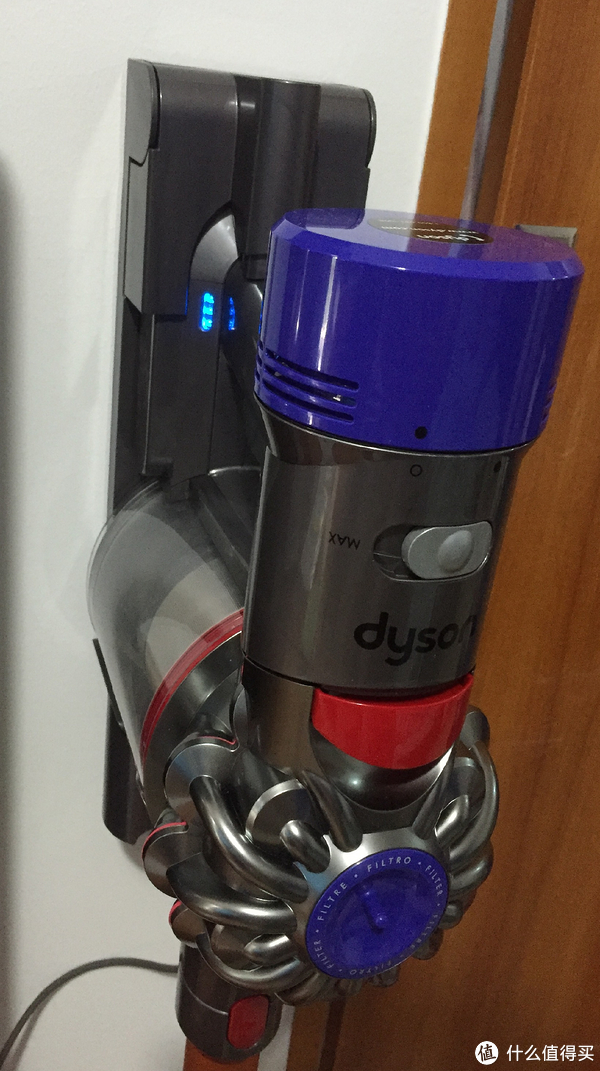 家庭清洁黑科技 —— dyson 戴森 v8 手持吸尘器 购买及开箱