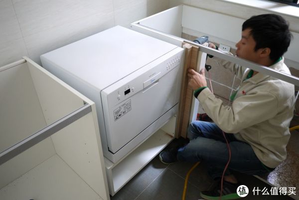 我家那些提升幸福感的小家电 篇二:midea 美的 洗碗机