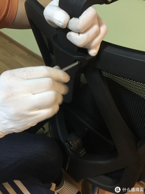 安装头枕
