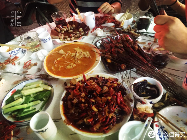 西安新东街夜宵夜宵一条街,还不错