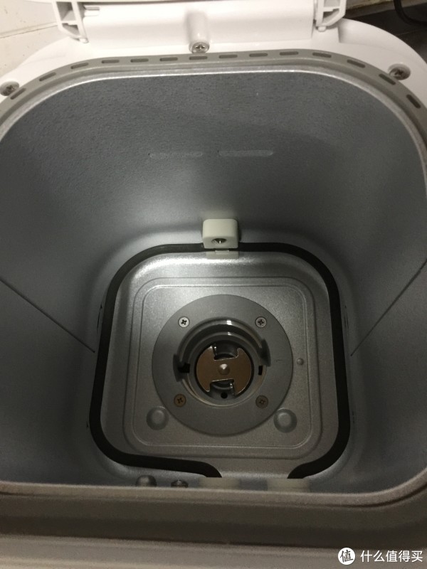 黑色的好像是发热管？