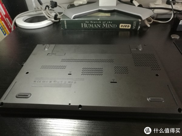 背面