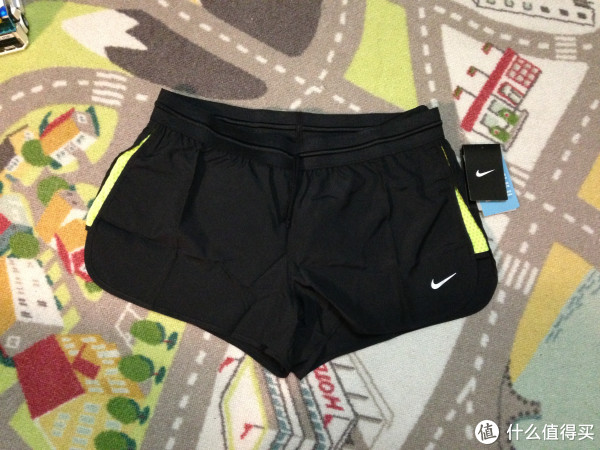 减肥加速中 篇十三:nike 耐克 run fast-shorts running 女式运动短裤
