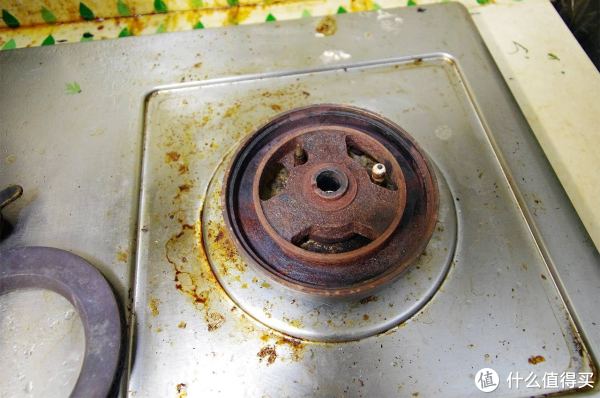 吸力大还会自清洁—美的tj8055抽油烟机与q360b燃气灶体验