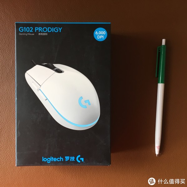 非常小的包装，让我一度以为卖家在里面塞了团纸坑我。