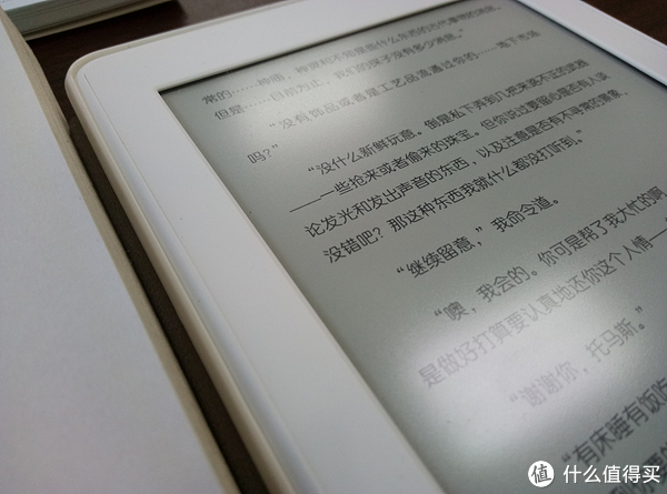 Kindle PaperWhite3 电子书阅读器使用总结】背光灯|阅读|屏幕|显示_