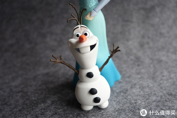 本站首晒 let it go figma 冰雪奇缘 爱尔莎&雪宝 涂装可动模型