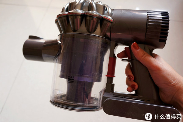 dyson 戴森 v6 motorhead除螨无绳吸尘器开箱及初步体验