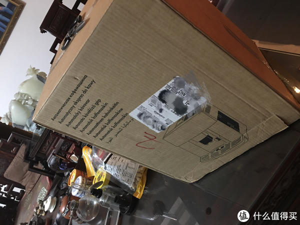 德龙一贯的外箱包外箱风格