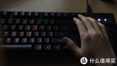 coolermaster酷冷至尊烈焰枪xt机械键盘暴力改灯
