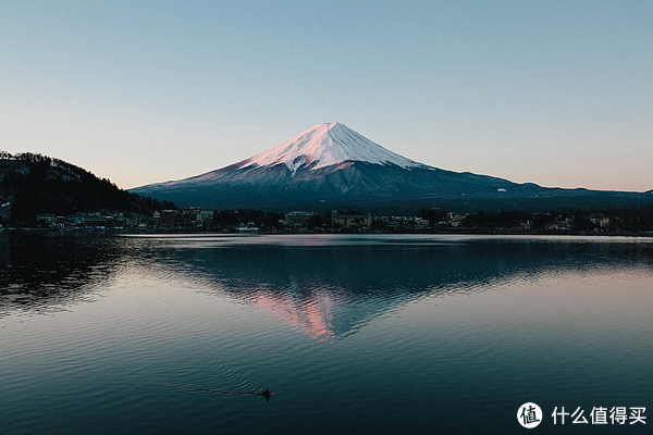 富士山下,河口湖畔