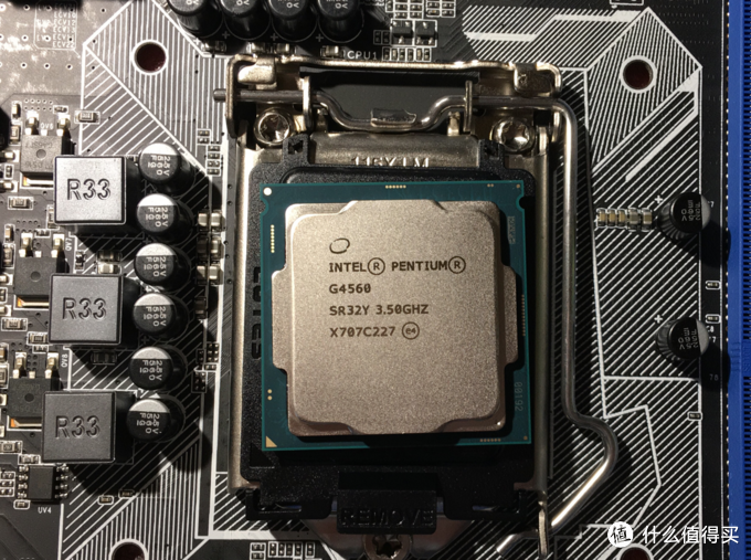 intel 英特尔 pentium 奔腾 g4560 cpu — 平民法拉利