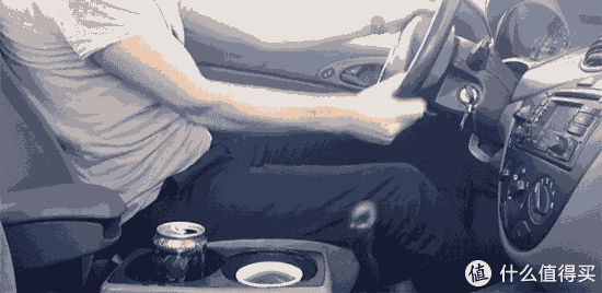 小泽说 篇十六:开车爆胎,侧滑别害怕!一招教你化险为夷!