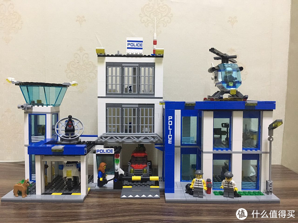 《别人的乐高我来玩 篇三:入坑 lego 乐高 城市系列 60047 警察总局》