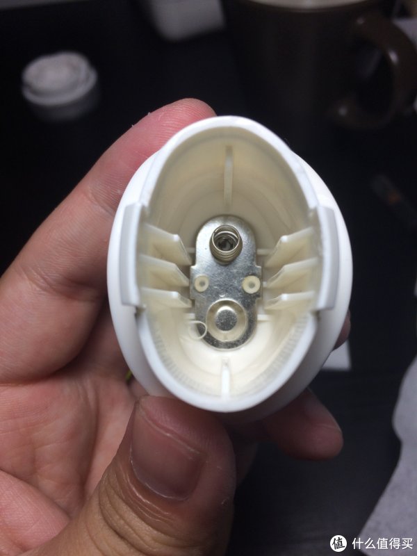 电池盖内部