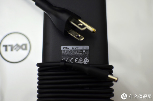 电源适配器是全球通用的100V-240V