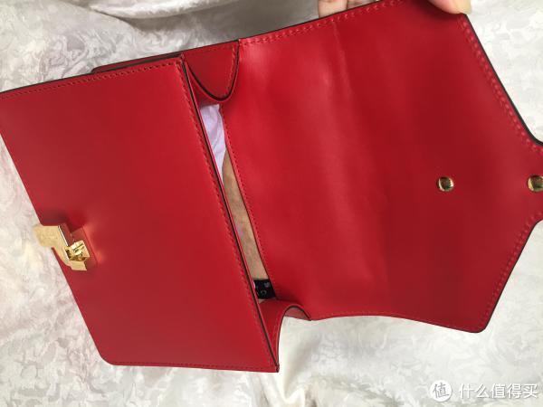 本站首晒 送自己的23岁生日礼物 GUCCI 古驰Sylvie Mini 女士时尚真皮手袋 女士单肩包