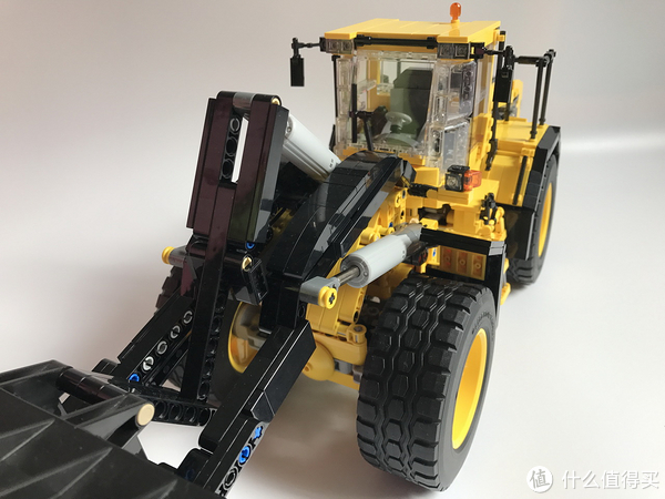 遥控乐高拼拼乐-我不是42030—lego 乐高 moc-3799 volvo l250g